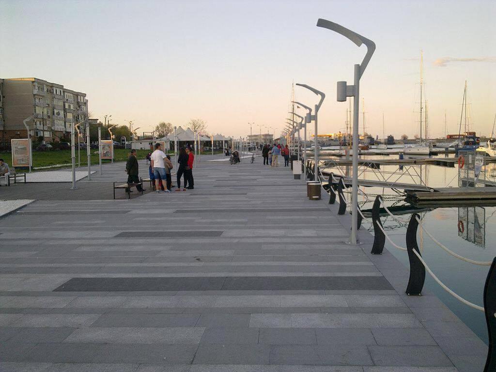Apartament Port Turistic מנגליה מראה חיצוני תמונה